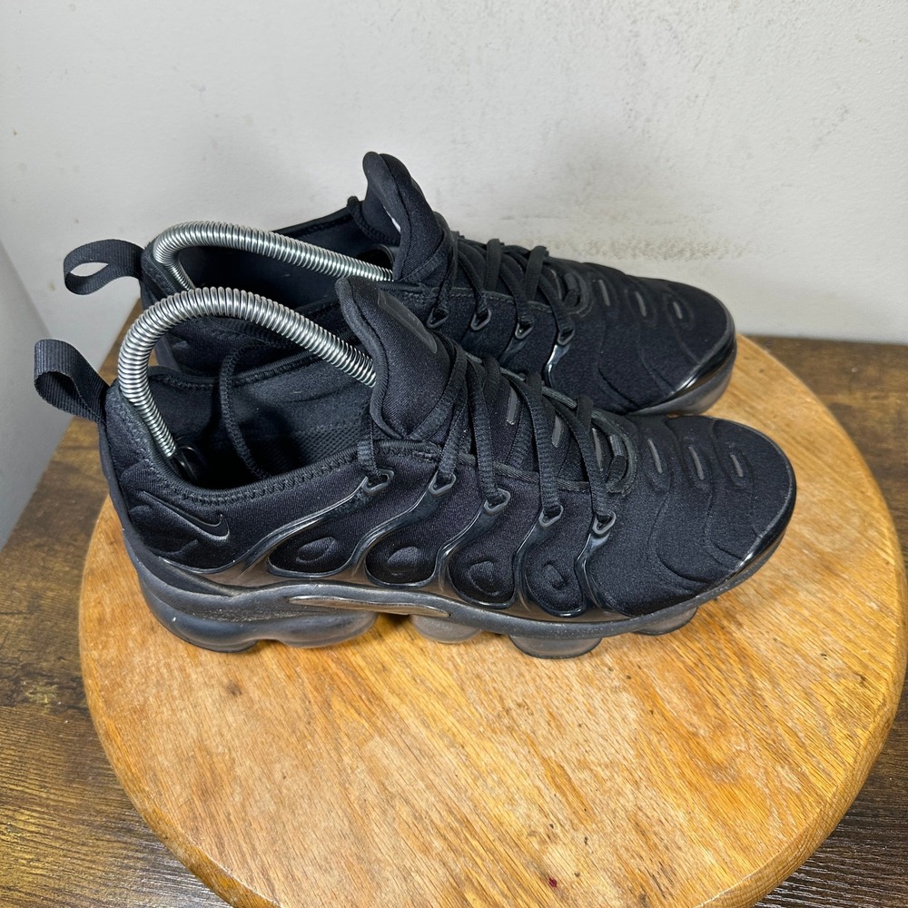 Nike Air VaporMax Plus Triple Black Womens Running Shoes DH1063-001 Size 8.5